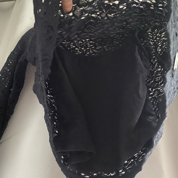 Lace long sleeve with tank *Nwot* - Picture 4 of 6